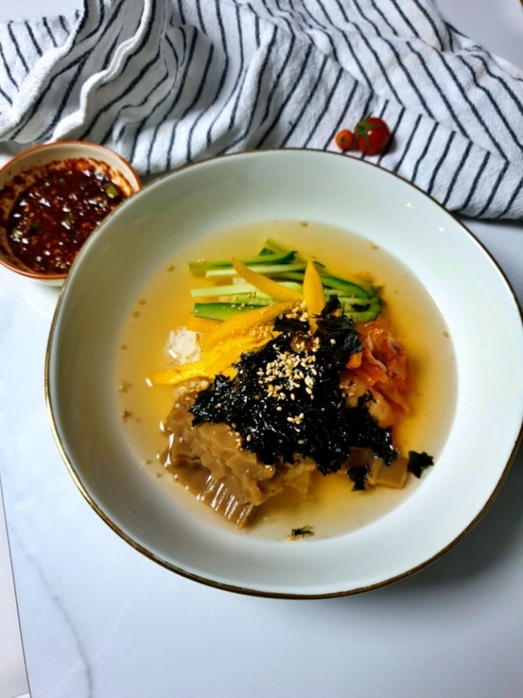  도토리묵밥 만들기 김치묵사발 다이어트 요리 온묵밥으로 뜨끈하게 숙취해소하세요