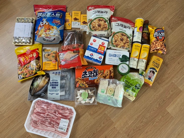 쓱배송으로 받은 이마트장 공유해봅니다~할인품목 및 추천 품목! 저희는 오늘 저녁은 삼겹살 당첨 쓱배송으로 받은 이마트장 공유해봅니다~할인품목 및 추천 품목! 저희는 오늘 저녁은 삼겹살 당첨