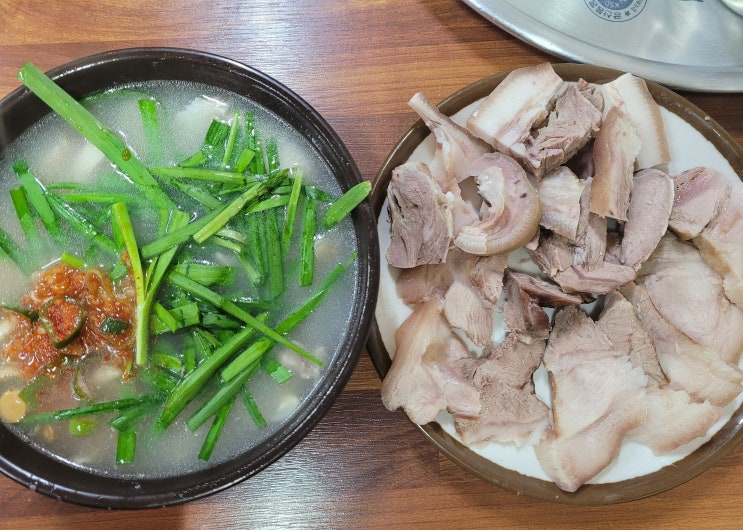  [밀양 단골집] 밀양의 유명한 돼지국밥 '단골집'