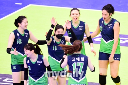 <b>현대건설</b> 도로공사 꺾고 2연패... 끝에 도로공사 5<b>연승 저지</b>