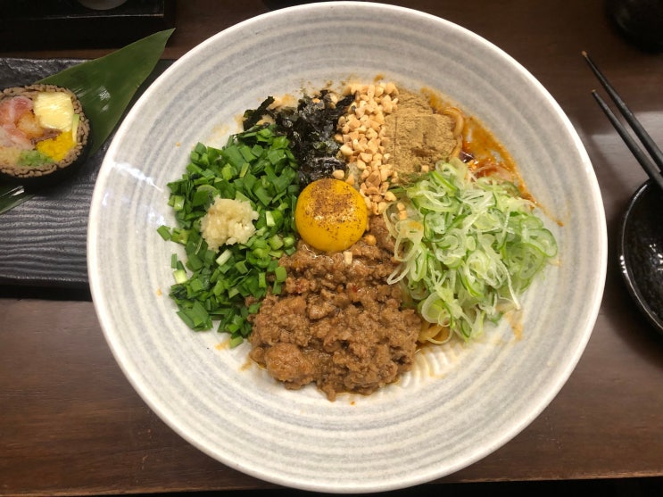  [을지로입구] 부타이 제2막 힙지로 맛집....? (왜 줄 서는 건지 모르겠서요....)