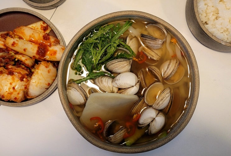  구미 금리단길 맛집, 총총칼국수(원평동 동죽 칼국수, 구미역, 물총조개)