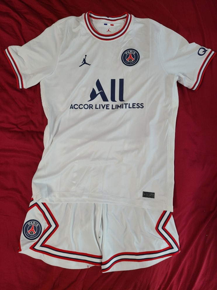  PSG  나이키 조던 파리 생제르맹 21/22 스타디움 포스 쇼츠 DH7473 100 리뷰 유니폼