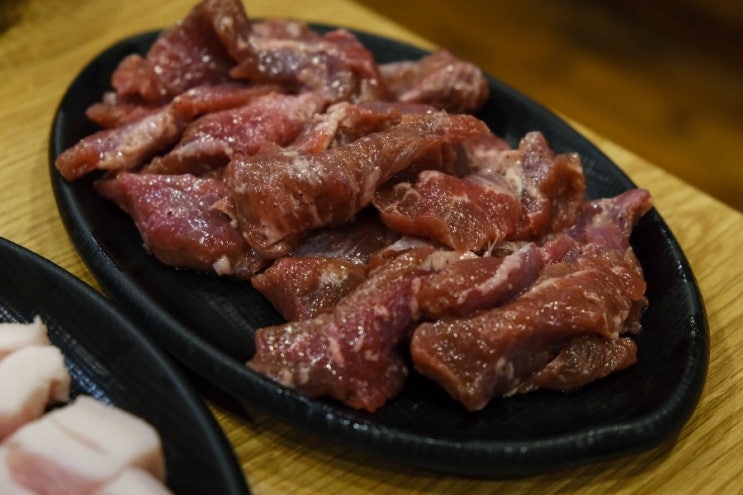  서귀포고기집 화끈한숯불구이에서 갈매기살로 혼고기하기