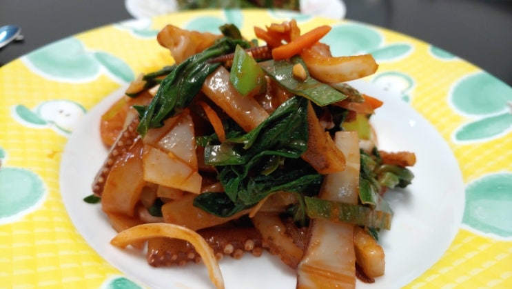  아빠표 요리, 아빠표 집밥, 아빠표 반찬, 아빠표 초간단 음식, 시금치 오징어 초무침 : 봄 맞이 새초롬한 반찬 만들기, 매콤달콤 해서 유치원 아이도 잘 먹는 반찬만들기^^