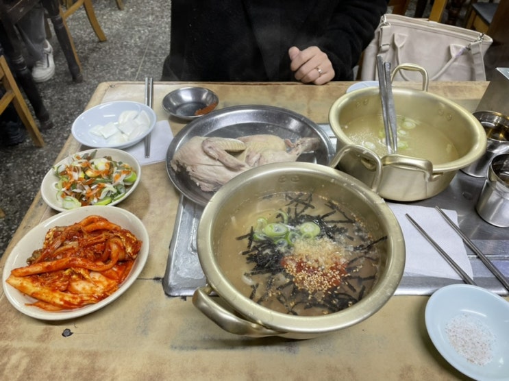  [중구/을지로] 칼국수와 백숙 찐맛집 ‘사랑방 칼국수’ 저렴하게 한 끼 뚝딱!