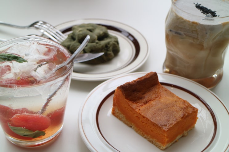  건대카페 우물 , 서울버터바맛집 감성카페로 추천