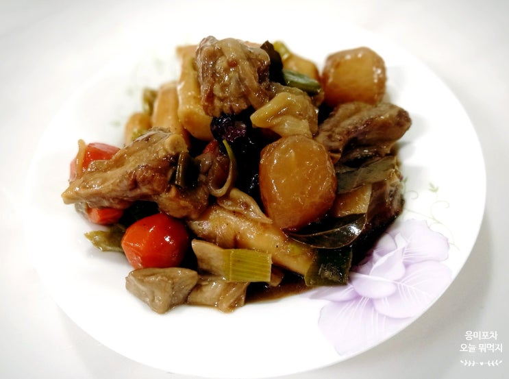  돼지갈비찜 레시피 시판양념 넣어 만드는 법 너무 쉽잖아