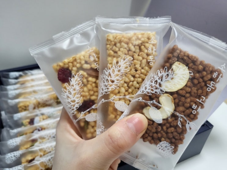  소하동고방 / 수제견과류바 결혼식답례품으로도 손색없는 오꼬시 선물세트