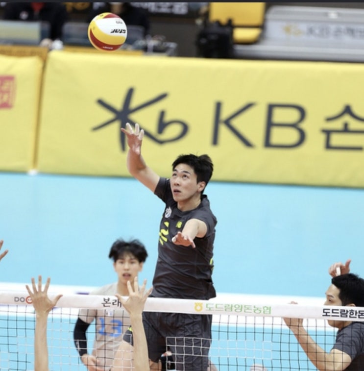 KOVO 프로배구 6일 국내 남자배구 한국전력 현대캐피탈 여자배구 IBK기업은행 KGC인삼공사 (한경기 싱글 조합 구매대상 경기) KOVO 프로배구 6일 국내 남자배구 한국전력 현대캐피탈 여자배구 IBK기업은행 KGC인삼공사 (한경기 싱글 조합 구매대상 경기)