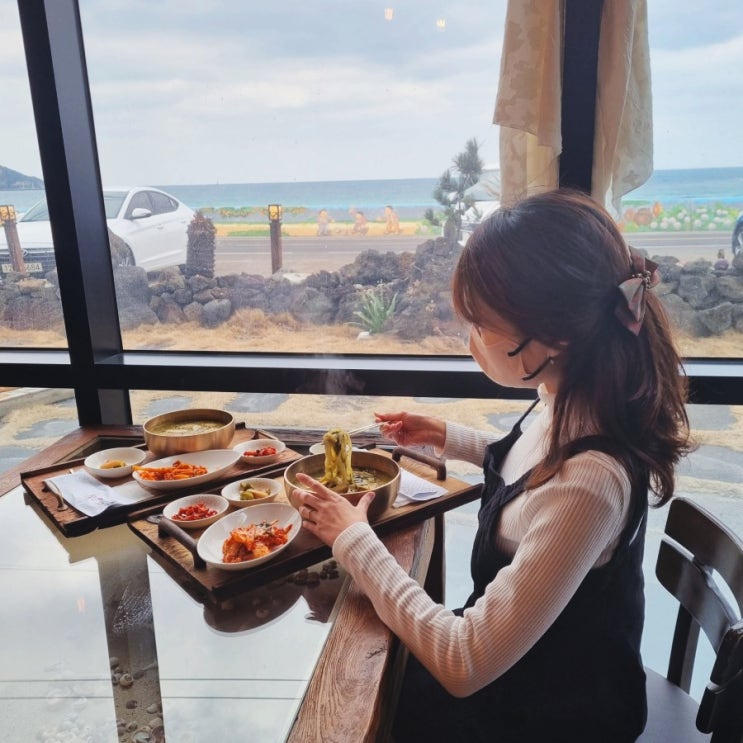  제주 바다뷰 보이는 아침식사 협재 전복죽 전복칼국수 맛집 해찬미락