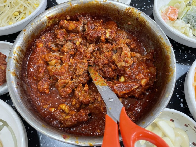  한번쯤 가볼 만한 대구갈비찜 골목 <실비찜갈비>