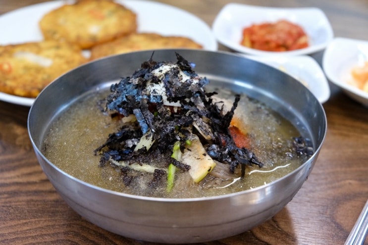 서귀포밀면맛집 평양면옥의 메밀막국수와 녹두전