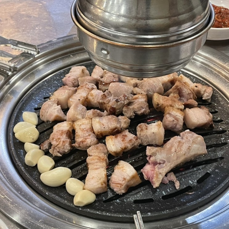  을지로 고기집 반갑다하대포 (통삼겹, 통목살, 스지된장전골, 냉면)