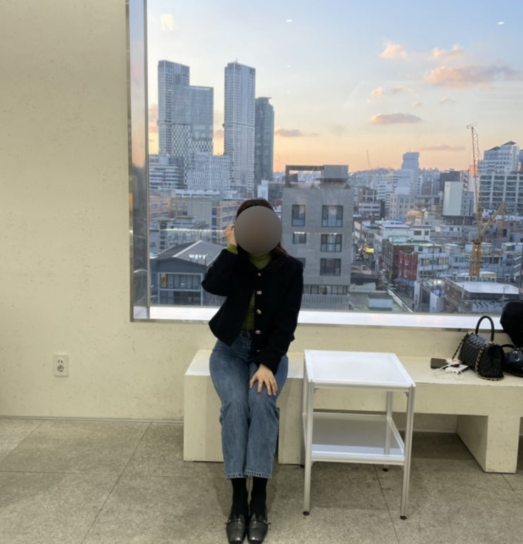  [성수카페추천] 시티뷰가 멋진 감성카페:: 카페연무장(feat. 웨스앤더슨 전시 할인 꿀팁)