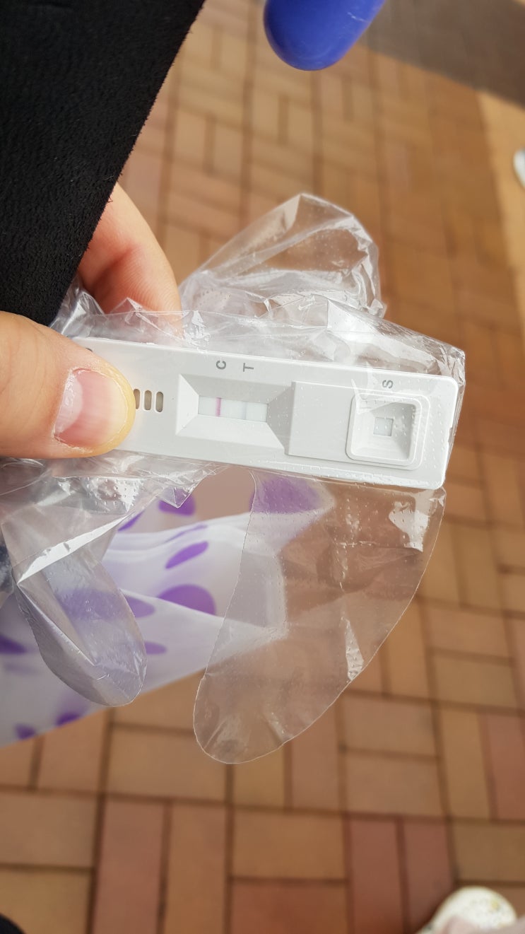  아이와 함께 코로나 확진 및 격리일기 0일차 (오미크론, 감염경로, 신속항원검사, 주요증상)