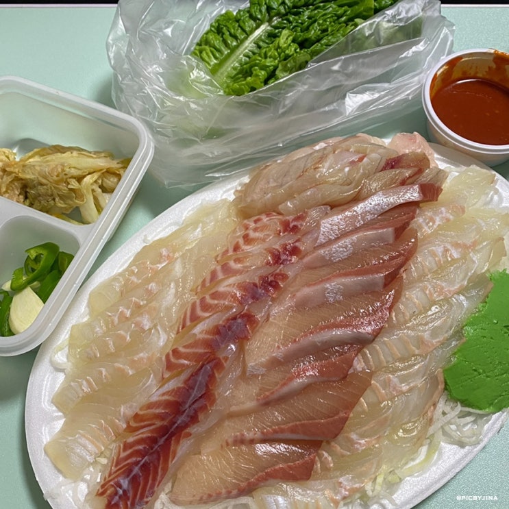 서귀포 올레시장 먹거리 | 가성비 좋았던 회 맛집 달인 회센타 서귀포 올레시장 먹거리 | 가성비 좋았던 회 맛집 달인 회센타
