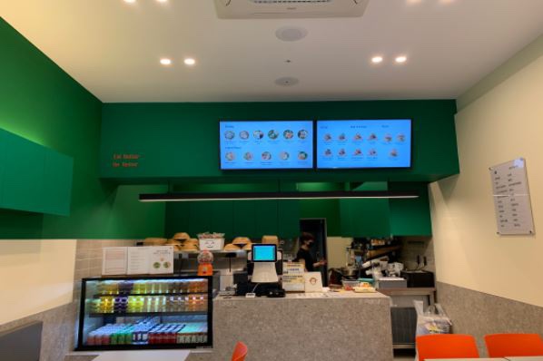 하남시 프랜차이즈 매장 카페 카운터 벽걸이 40"티비 디지털모니터