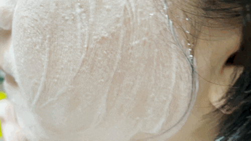  부드러운 거품이 모공 속 숨은 노폐물까지 꼼꼼하게! 페어 아크네 크리미폼, 저자극 남녀세안제