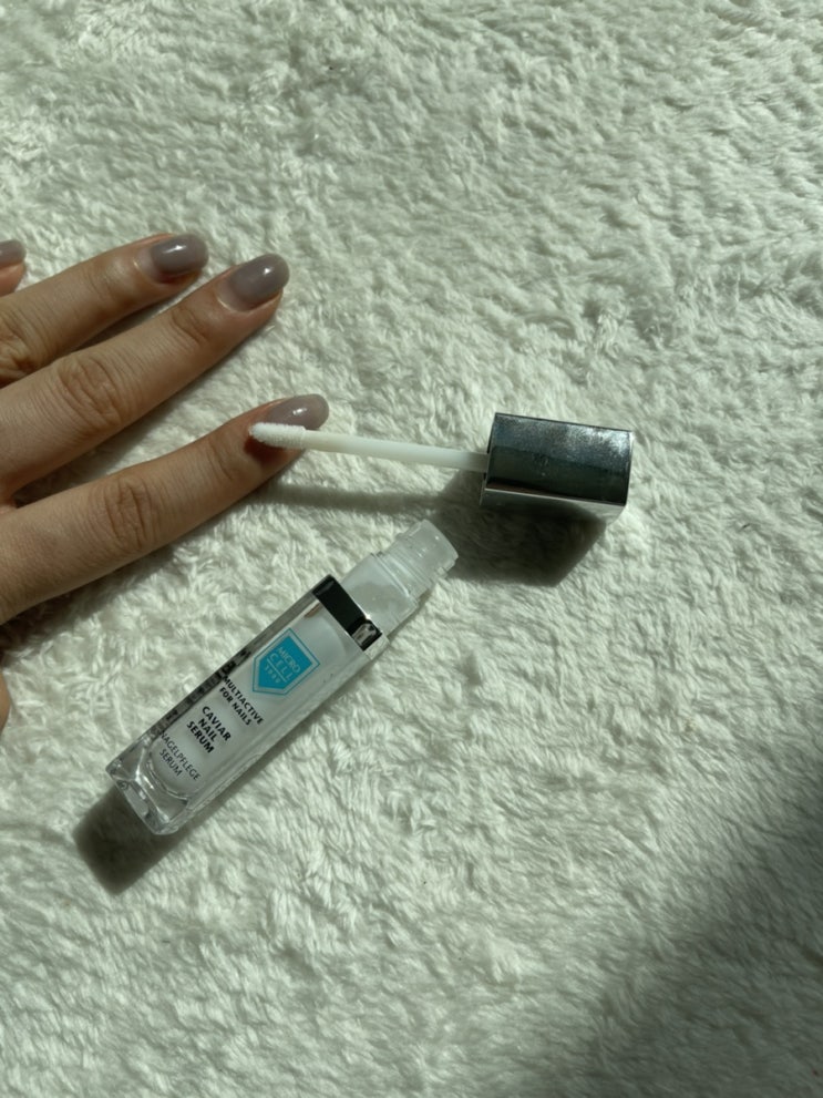  큐티클 마이크로셀 캐비어 네일 세럼 ( 손톱영양제 )