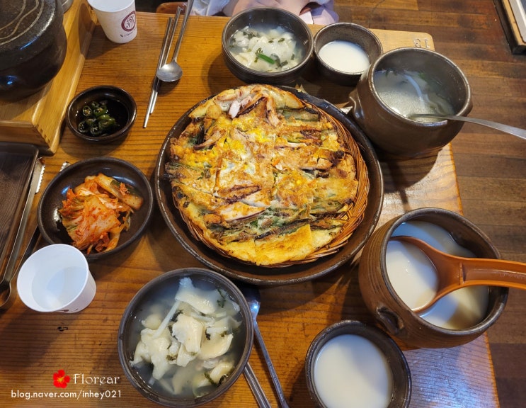 인사동 항아리수제비 해물파전에 동동주까지 인사동 항아리수제비 해물파전에 동동주까지