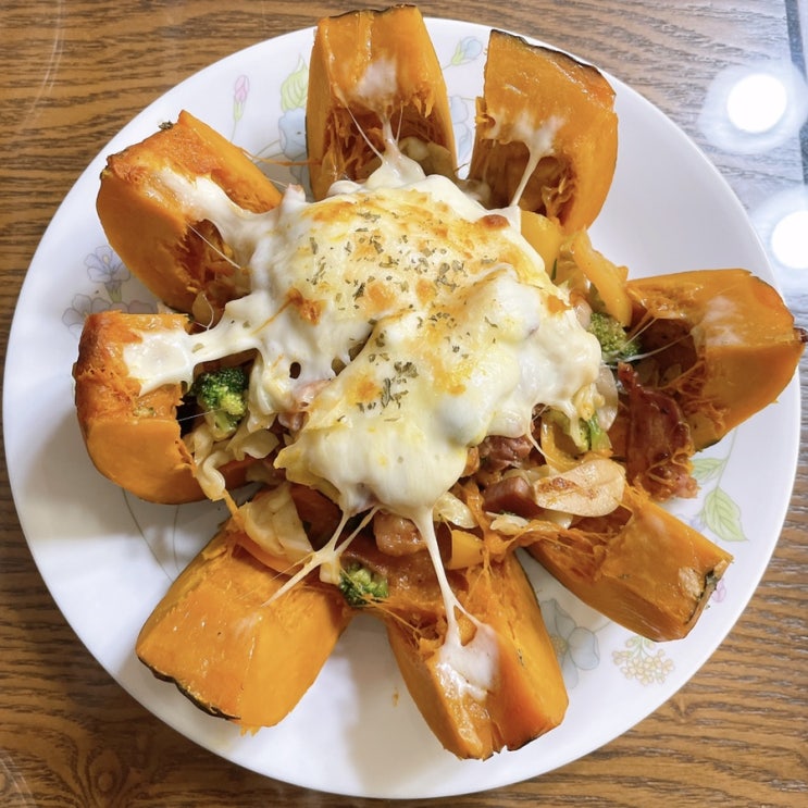  다이어트식단) 치즈 듬뿍 단호박 훈제오리 찜 만들기