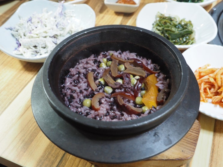  외진곳의 거제도(가조도)맛집에서 점심해결