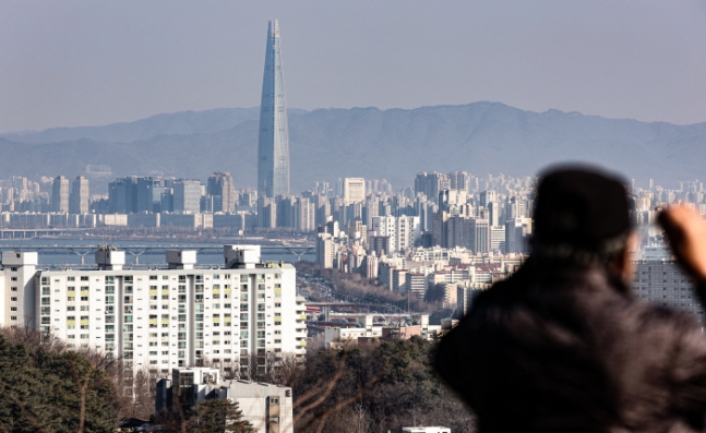 "자산 거품 꺼지기 전 80년대 일본과 비슷"…한국 경제 두고 英 이코노미스트 경고