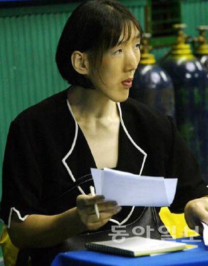 거인병 김영희 전 농구선수 말단비대증 원인 나이 근황 스타다큐 마이웨이 거인병 김영희 전 농구선수 말단비대증 원인 나이 근황 스타다큐 마이웨이