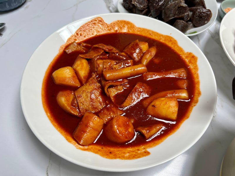 중랑구 맛집 김부선 떡볶이 포장마차 푸짐해요!