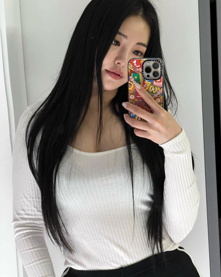 브레이브걸스 유정, 긴 생머리와 함께 돋보이는 글래머 몸매로 눈길 사로 잡아 브레이브걸스 유정, 긴 생머리와 함께 돋보이는 글래머 몸매로 눈길 사로 잡아