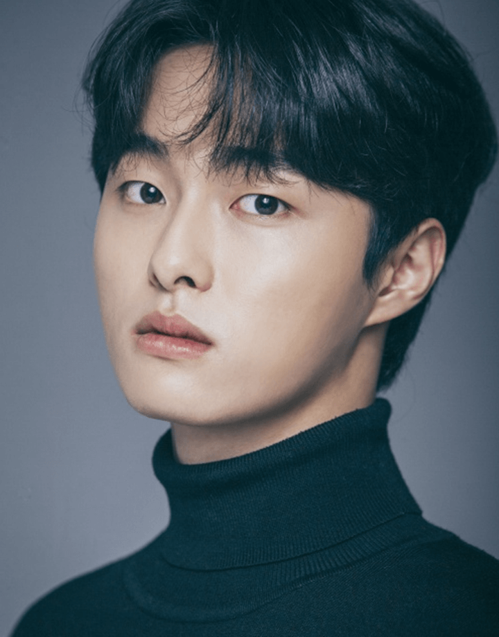 윤찬영 프로필 사진 (+촬영장 사진)