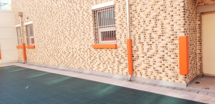  모서리쿠션 설치로 안전한 학교만드세요~