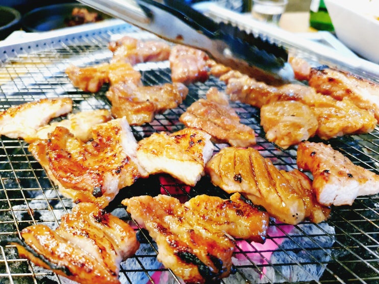  돼지갈비 LA갈비가 유명한 부천 맛집 - 전장군숯불갈비 작동점