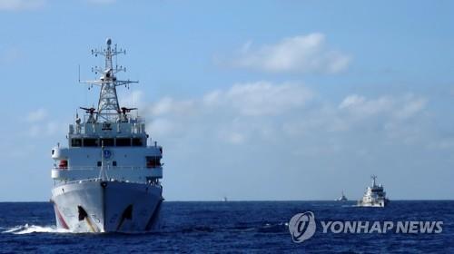 중국, 남중국해서 15일까지 군사훈련…"선박진입 금지" 중국, 남중국해서 15일까지 군사훈련…"선박진입 금지"