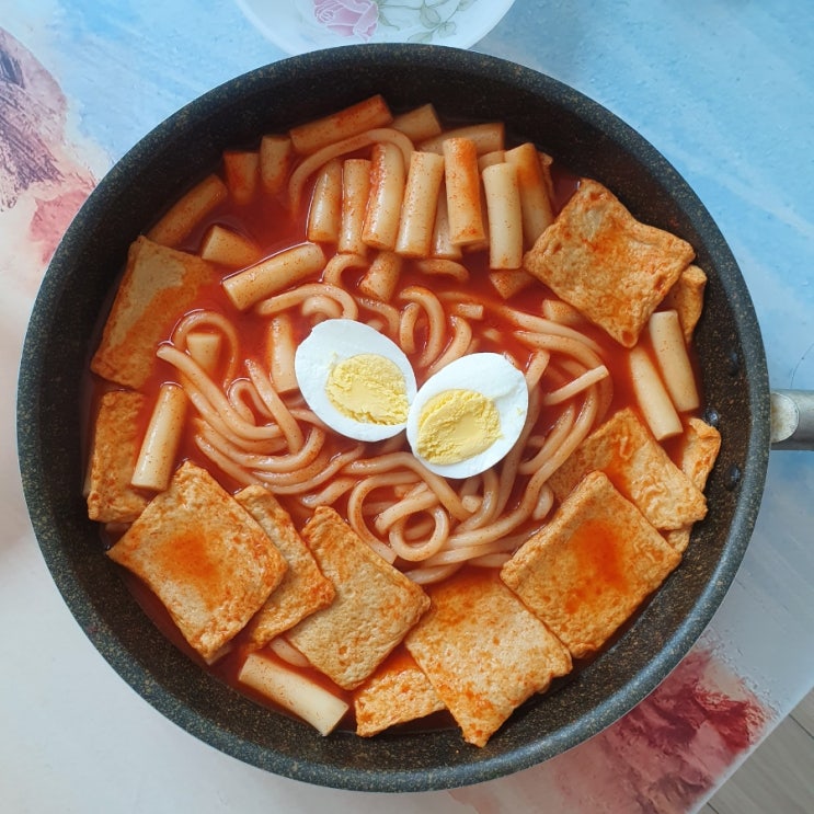  국물 떡볶이 밀키트 학교 앞 분식 떡볶이