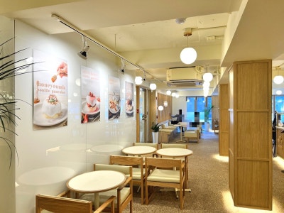 Cafe Onhwa Gangnam Store Restroom — photo 1