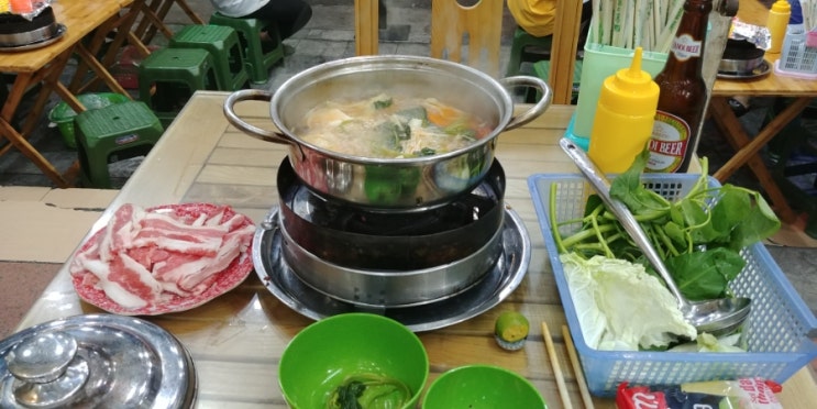  베트남 하노이 호안끼엠 맥주거리 근처 샤브샤브