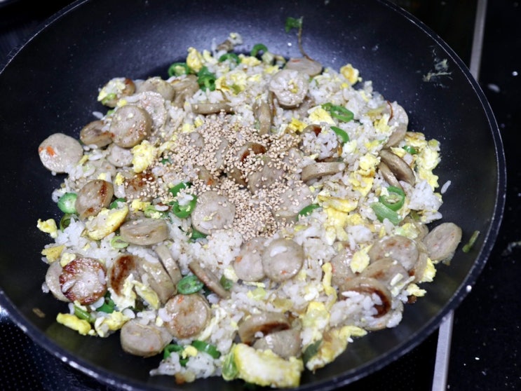  수제소시지 애돈인 맛있는소세지로 볶음밥 레시피 뚝딱