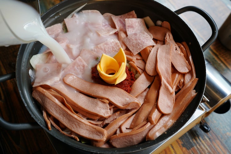  동탄 부대찌개 맛집 사골식당 한우사골부대찌개