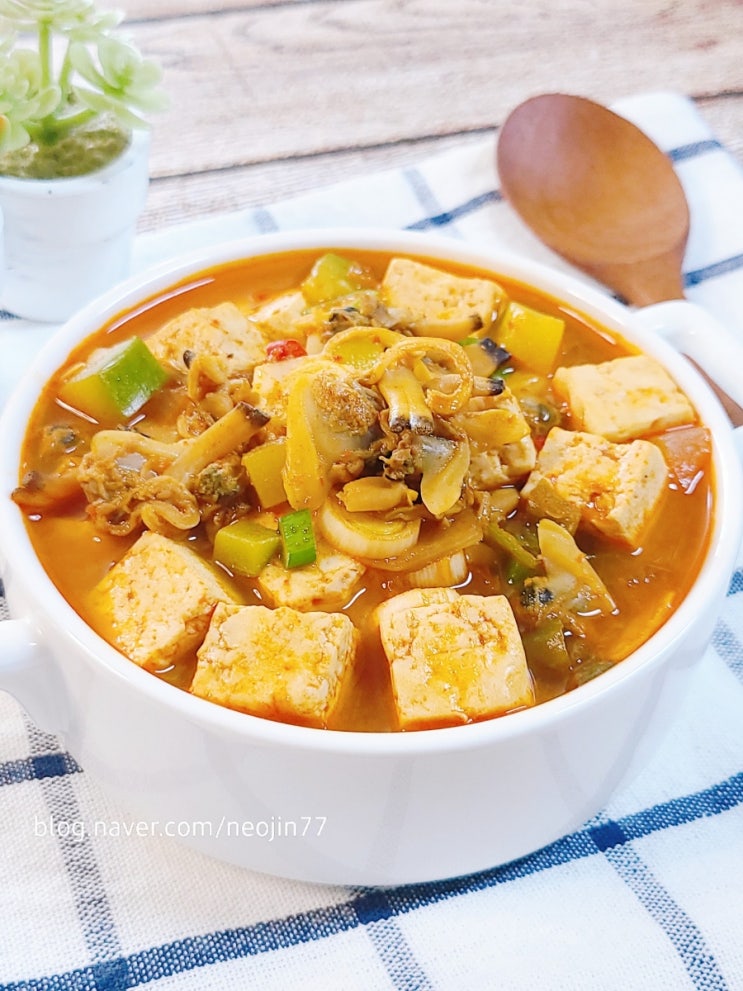 두부고추장찌개 바지락살 듬뿍 깊고 얼큰한 맛있는 찌개 고추장두부찌개 레시피