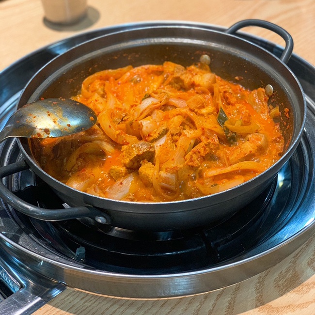  장조아통돼지두루치기 돌솥밥까지 완벽한 삼송역 맛집