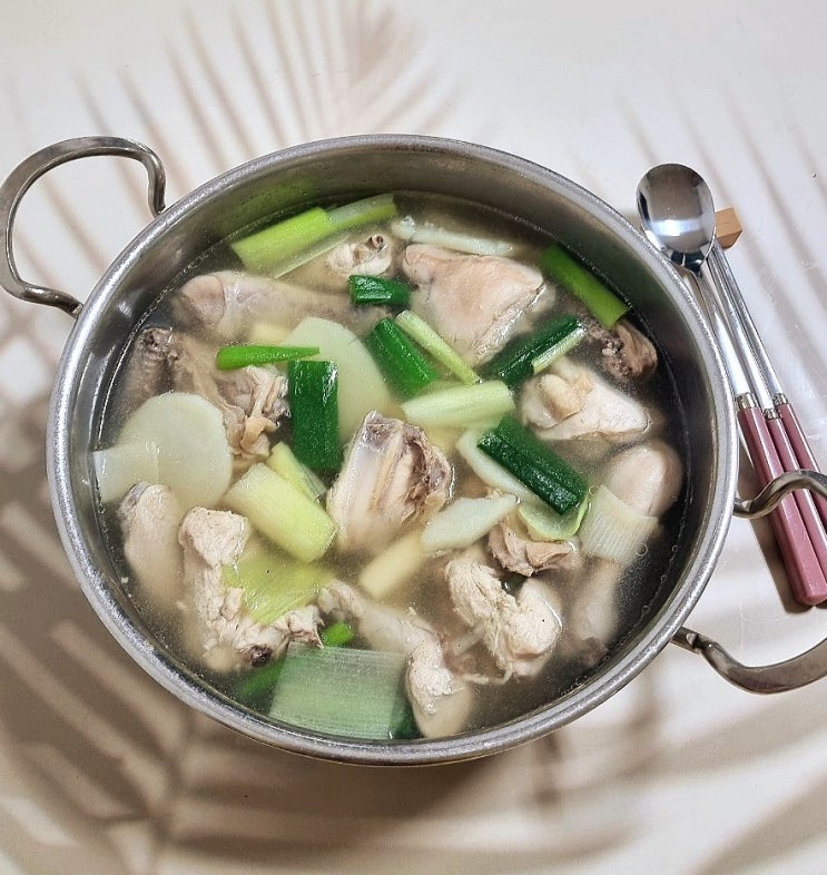심플리쿡 동대문식 닭한마리 칼국수 밀키트 배달이 필요없는 맛 심플리쿡 동대문식 닭한마리 칼국수 밀키트 배달이 필요없는 맛