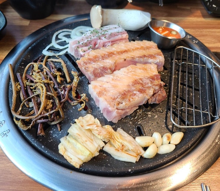  구서동 고기집_ 여기제주도 구서점 숯불에 굽는 제주 생삼겹살