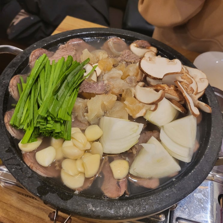  가산동 점심/저녁, 시원한 국물! 쫄깃한 고기! 동남집
