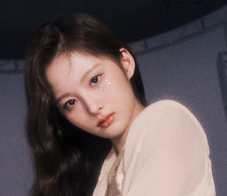 엔믹스 설윤 사주 (갑진일주 연예인)