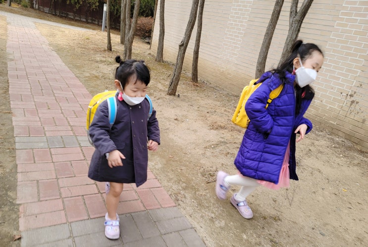  3월 10일 38개월 예봄이 육아일기 소변 실수한 날 괜찮아 안 추워