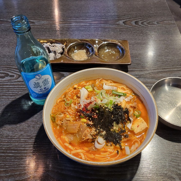  고려대역 선일해장국 김치칼국수 그리고 천엽