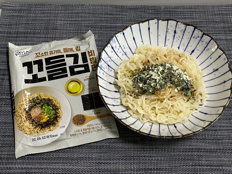  [팔도신상 꼬들김 비빔면] 슴슴한 맛의 들기름 비빔면