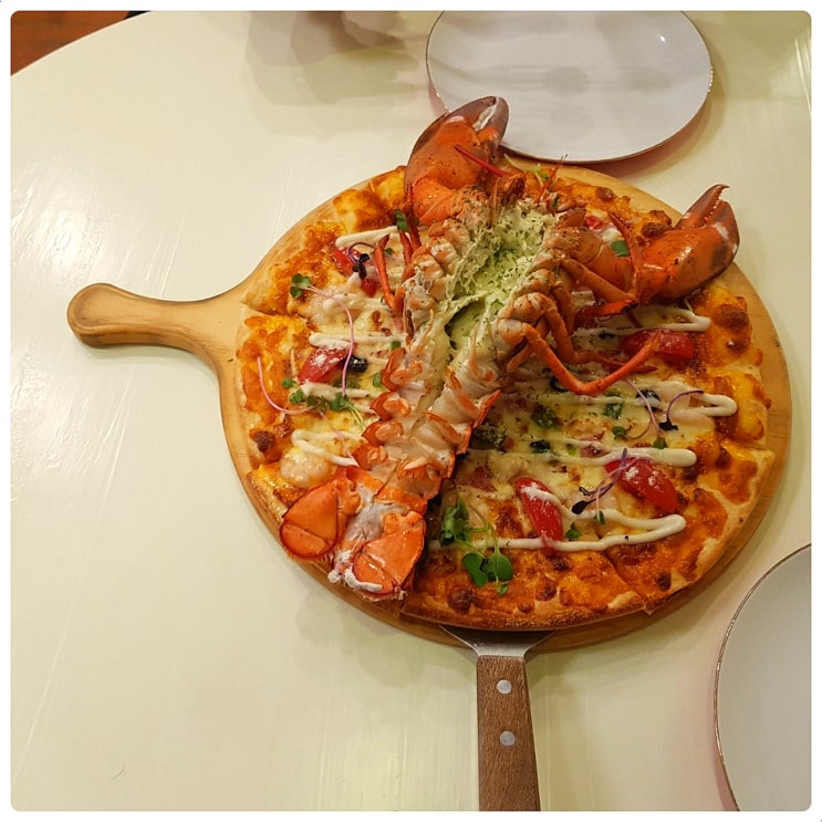  제주도 데이트코스 랍스타 한마리 맛볼 수 있는 맛집 월정리피자 어부피자